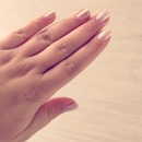 Pearl nails
