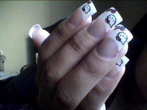 my sister got Hello Kitty nails.