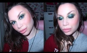 Christmas Week Day 3 | Easy Glittering Green Eyes Make-Up Tutorial
