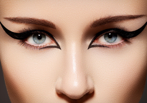 Winged Eyeliner Throughout History Plus 4 Ways To Wear The Trend Beautylish