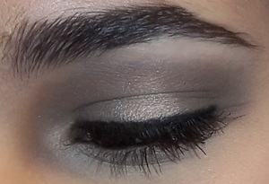 Beautiful neutral eyeshadow look:
http://www.justmakeitup3.blogspot.com/2012/09/backlit-clouds.html