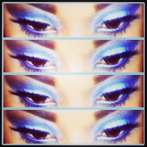 A mix of different shades of blue to create this funky blue smokey eye!