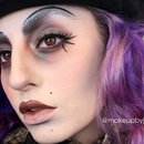 Dramatic 20's Halloween Makeup