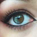 Heterochromia Cat Eye