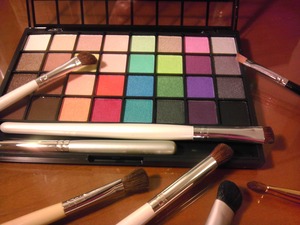 Clearance e.l.f. pallette for practice