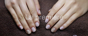 Nails by La premiere
SPN UV LaQ Nude
ZOYA Pixie Dust Diva