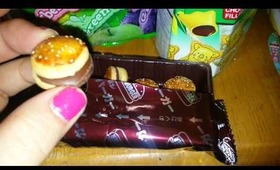 Everyburger Japanese chocolate filled biscuit