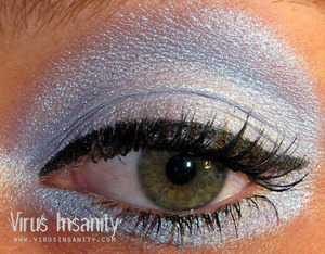 Virus Insanity eyeshadow, Winter Solstice.
http://www.virusinsanity.com/#!__virus-insanity2/vstc8=blues-duo/productsstackergalleryv226=1