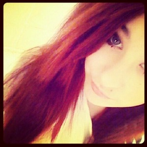 edited but my hairs really red at the momentt :D #happygirl 