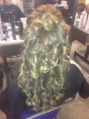 curls for prom 😍