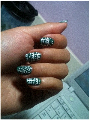 tribal nails!