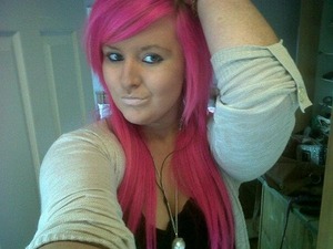 Love love loved my hair bright pink