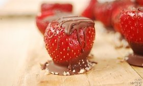 Chocolate Strawberry Shots: Mother´s Day Gift! | Desserts for the Weekend