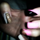 pink acrylic nails 