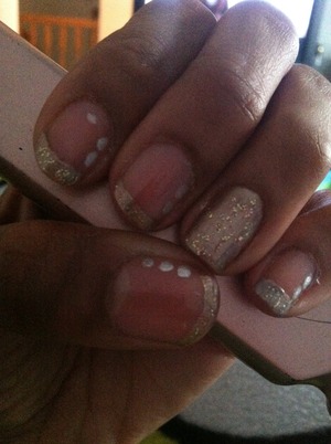 Milani mr sandman & funky fingers glitter... weekend nails inspired by my outfit of the day