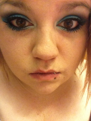 this was supposed to be my halloween make up.. but i didn't like it.. thought id post it anyway..