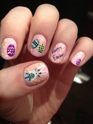 Just having some fun with my own nails :)