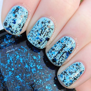 
Mosaic Madness is a gorgeous sapphire blue and black glitter polish in a clear base. Part of the Glitz Bitz 'N Pieces Collection. This is one coat over China Glaze Kinetic Candy with a coat of Out The Door top coat.

Full Blog Post: http://www.packapunchpolish.com/2013/01/china-glaze-mosaic-madness-swatches.html
