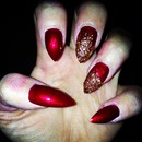 Gold Sparkle & Metallic Red Nails
