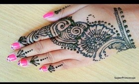 HENNA MEHNDI DESIGN FOR KARVACHAUTH INDIAN FESTIVAL