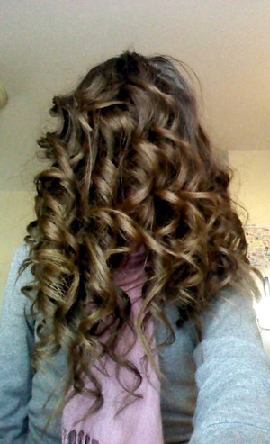 curled my hair with my hair Straightener, love it 