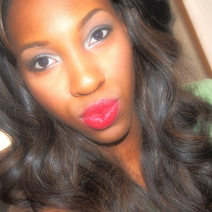 A silver smokey eye paired with red lips for a night out.!