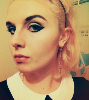 I decided to try Lana's look :) what do you think?