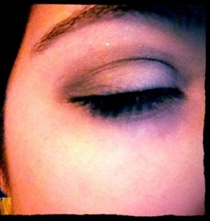 A simple smoky eye
