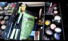 What's in my Makeup Bag!