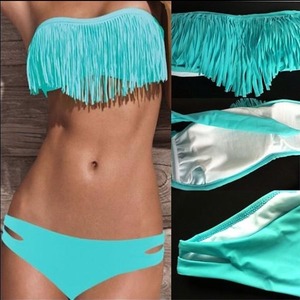 Love love the bandeau tops with some fringe

Also got this from 
www.Tipsygypsy.luulla.com