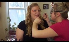 Blindfold Makeup Challenge on Me! Featuring Abigail + Renee