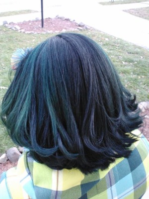 Combination of 4different shades of blues and aqua ...
