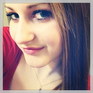 Go for a natural sexy look! Summer is coming so try this look! 