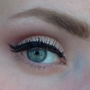 Pin-up inspired look