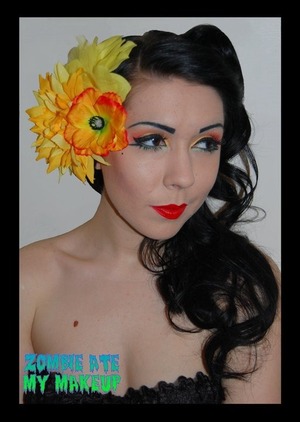 Sunset inspired makeup. 