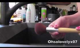 Beauty 101: ♡ How I Clean My Makeup Brushes ♡