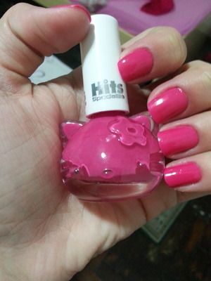 Hello Kitty nails *-* .