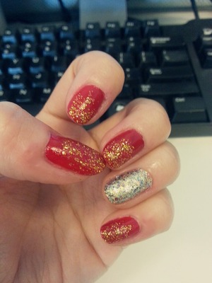 Simple gitter nails for Chinese New Year~