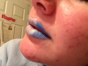 Hey guys! Here I tried to do the lip art, and so far so done I'm getting pretty good at it! <3