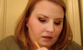 How to fill in your brows using the Naked Palette!