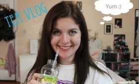 Tea Vlog! First Day of Junior Year. Twilight Beauty Tools, Beneath the Glitter!