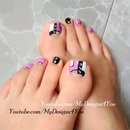 Abstract Lilac toenail art