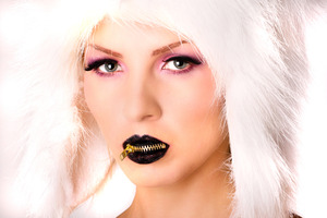 Model:Carmen Popa
Makeup Georgiana Ionita(http://georgiana-ionita.com)
photo by Virgil Hritcu