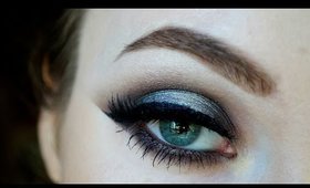 TWEEZERMAN BRUSH IQ: Edgy Sexy Smokey Eyes Tutorial