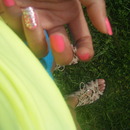 Neon nails and glitter 