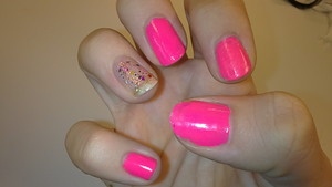 Pink and one glitter (: