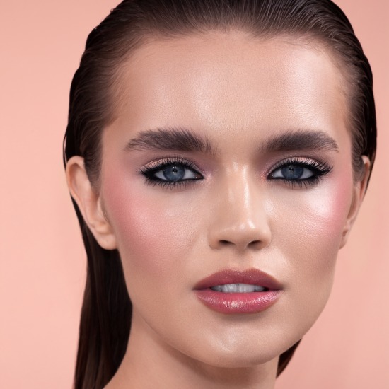 bloom highlighting blush