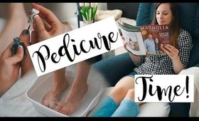 DIY PEDICURE AT HOME | HOW TO DO A PEDICURE!