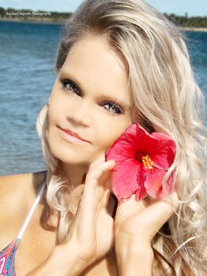 Ellen W.
