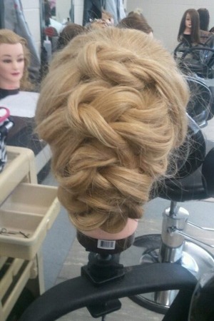 Knotted Updo 